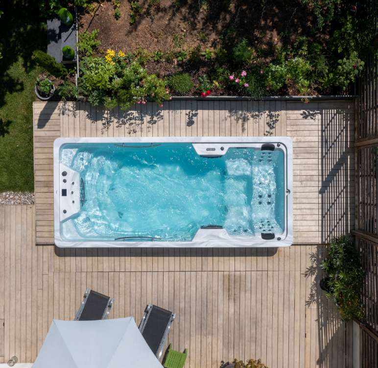 Installation d'un spa de nage par Pauchard